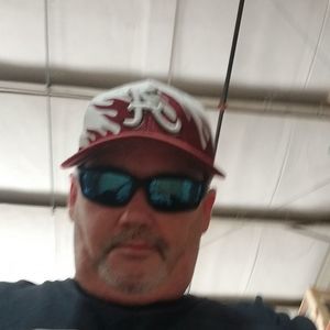 Meet your Posher, Victor